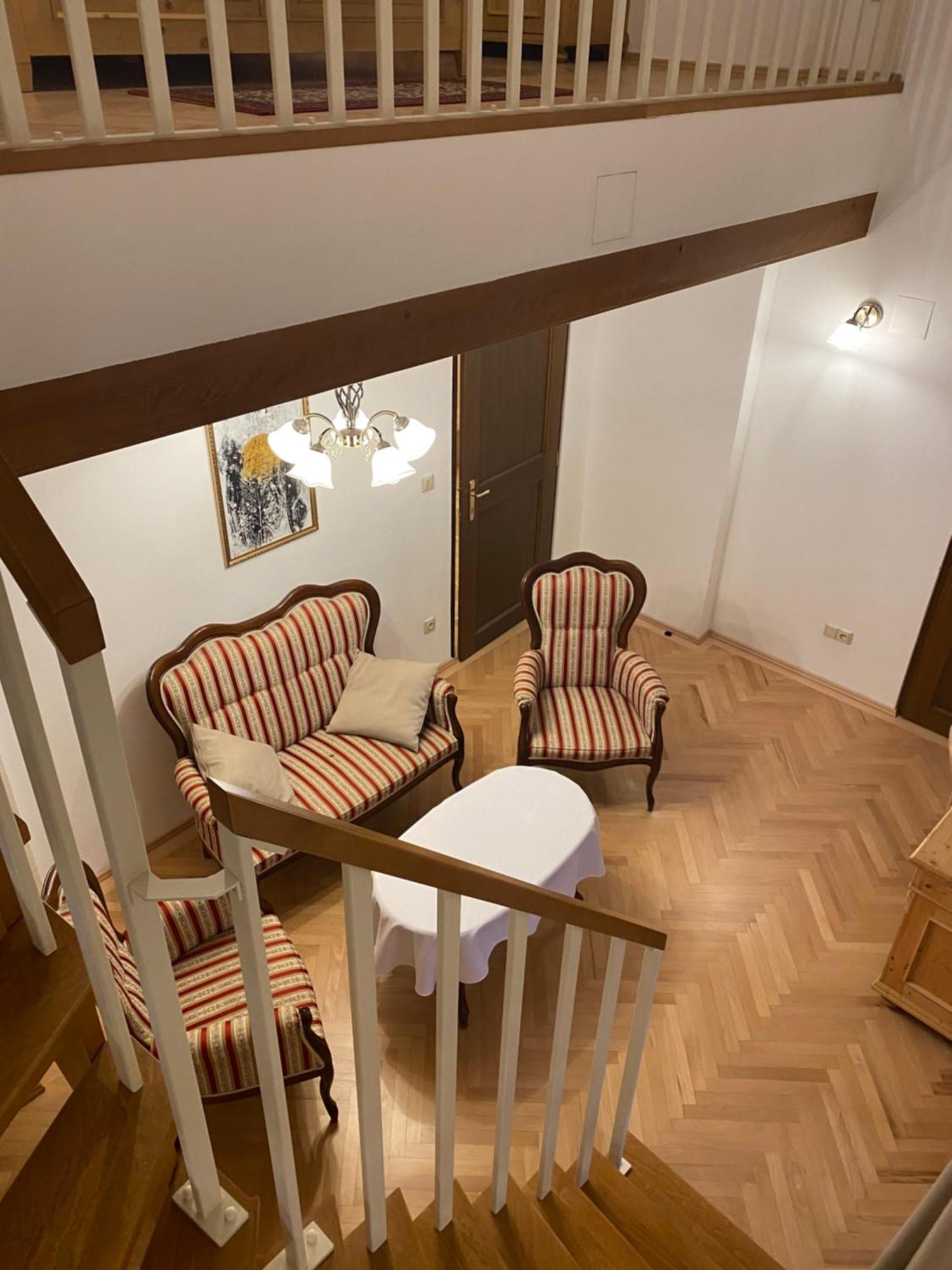Rezidence Zvon Hotel Znojmo Bagian luar foto