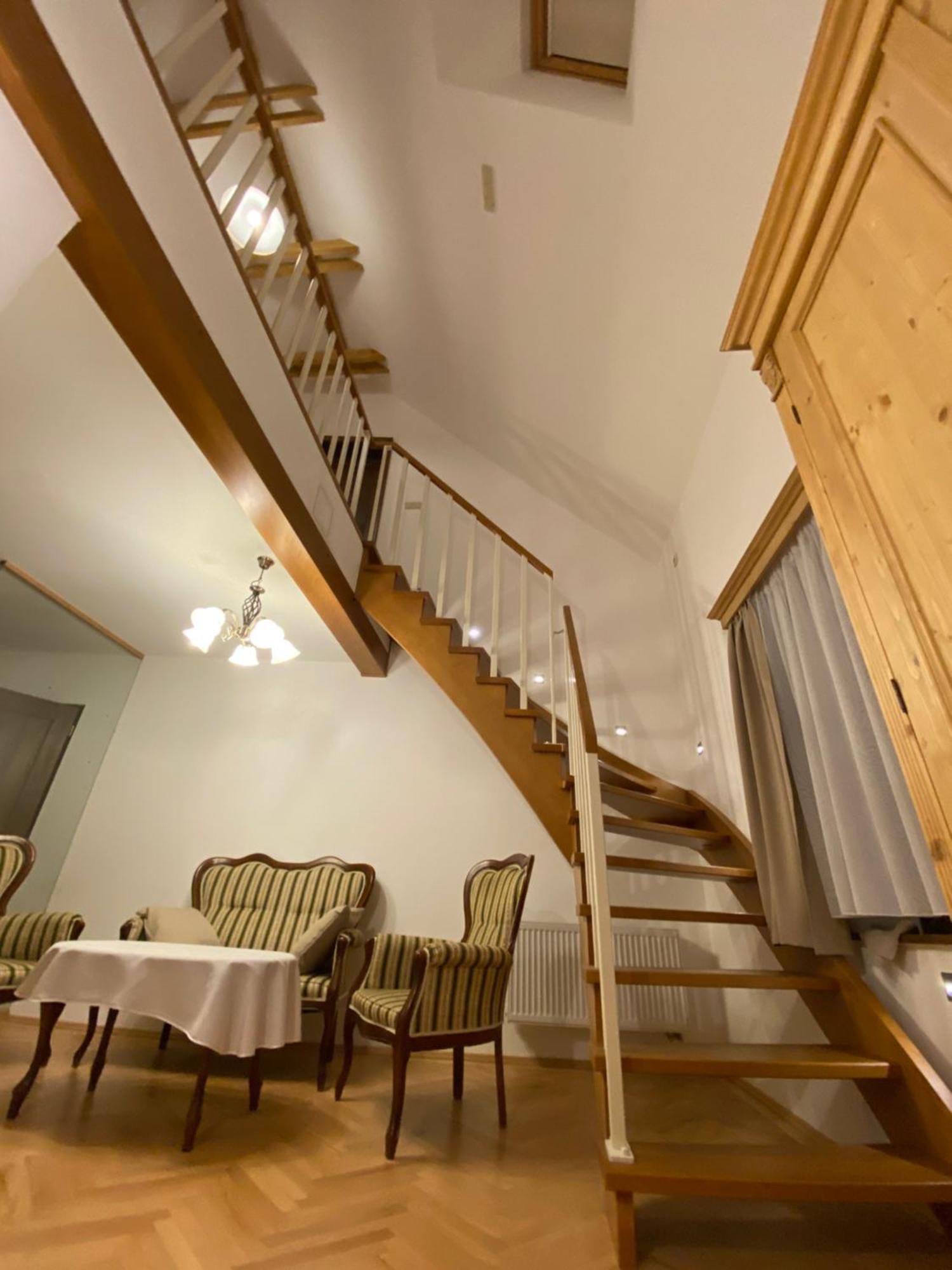 Rezidence Zvon Hotel Znojmo Bagian luar foto