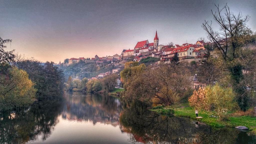 Rezidence Zvon Hotel Znojmo Bagian luar foto