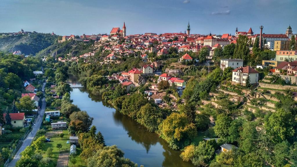 Rezidence Zvon Hotel Znojmo Bagian luar foto